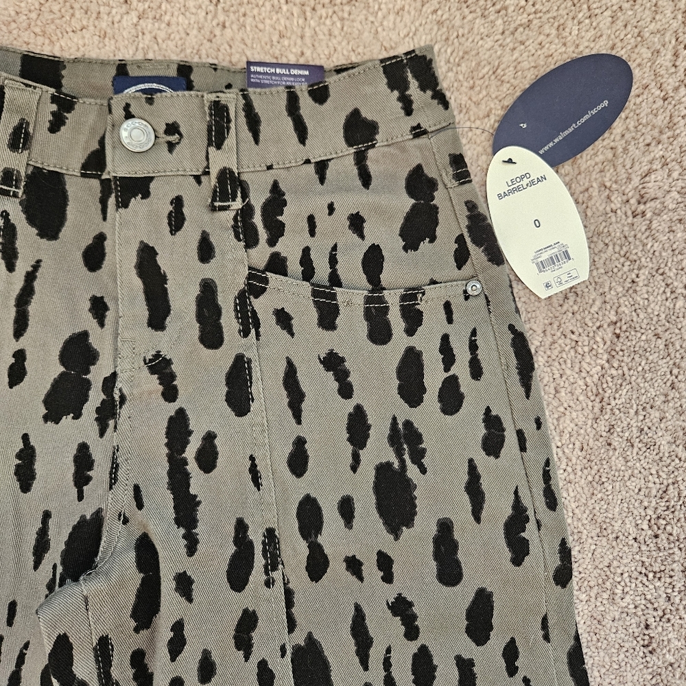 SCOOP Barrel Wide Leg Mid Rise Pants Womens Size 0 NWT Leopard Olive Green Black